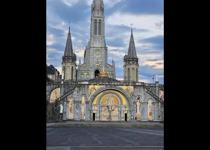 La Casa De Soto * Lourdes